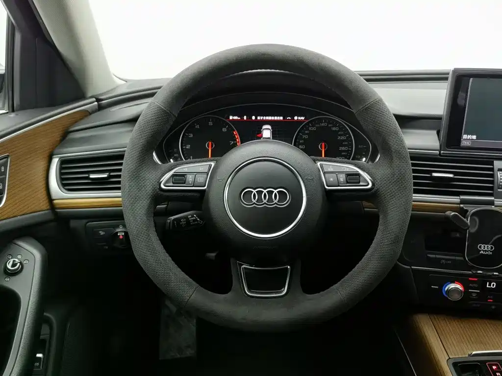 Audi A6L 2018 — фото 11