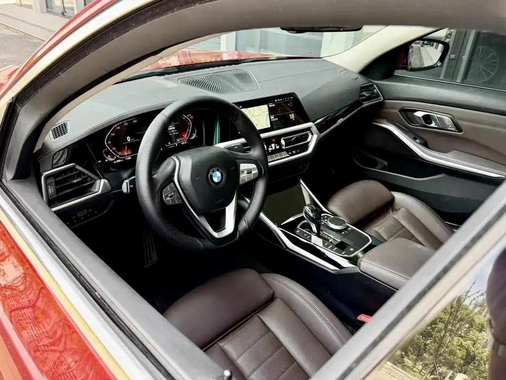 BMW 3 Series 2020 — фото 11