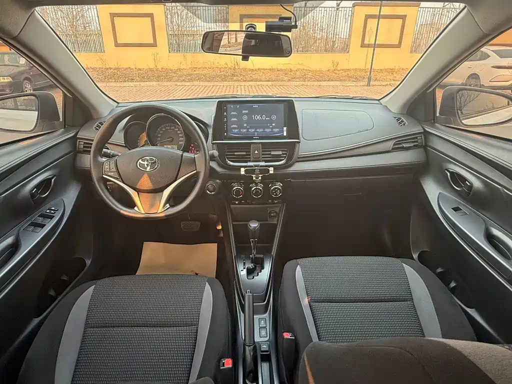 Toyota Vios 2023 — фото 22