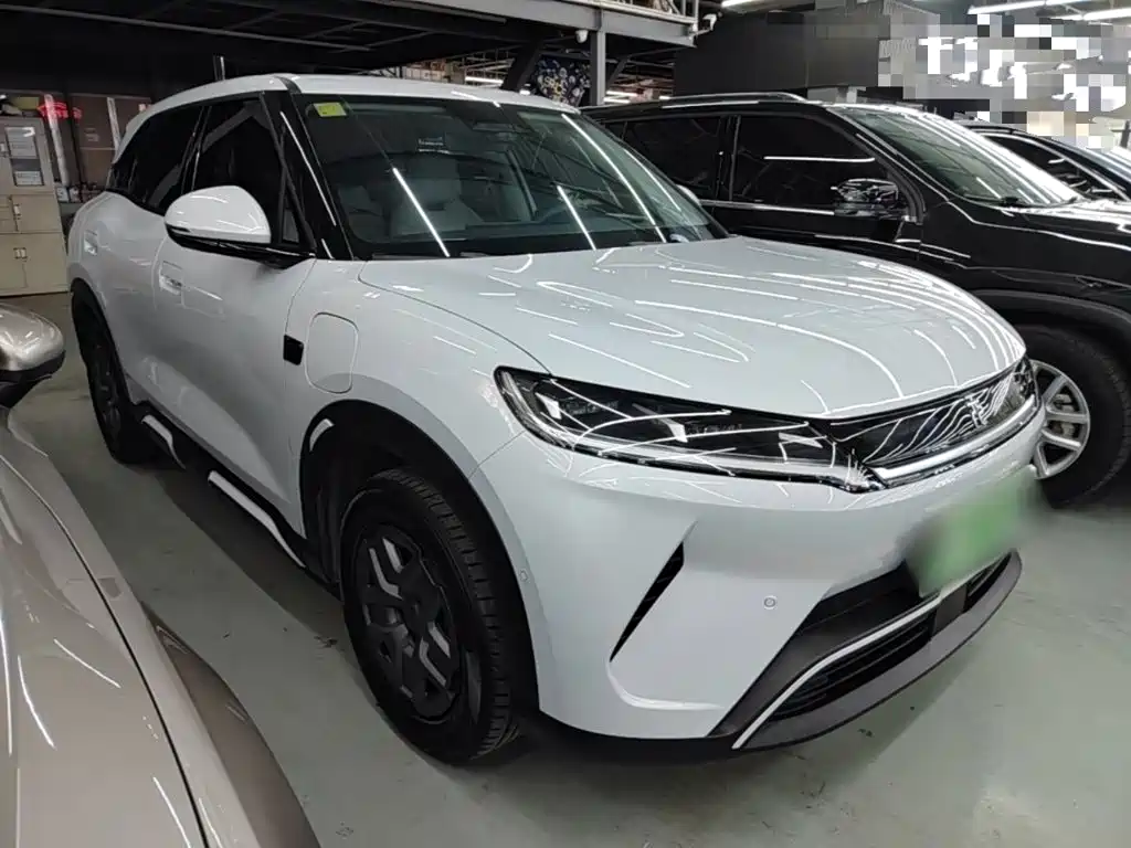 BYD Yuan UP 2025
