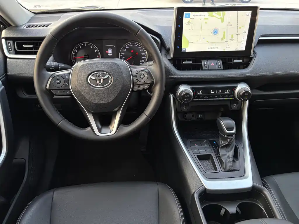 Toyota Wildlander 2022 — фото 10