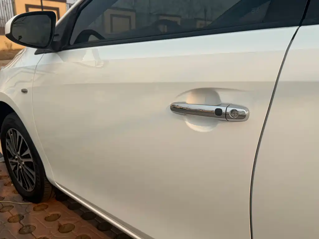 Toyota Vios 2023 — фото 11