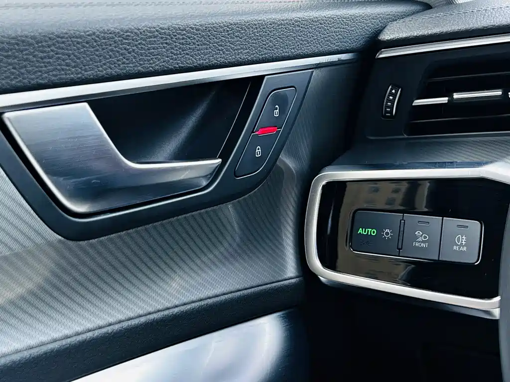 Audi A6L 2020 — фото 13