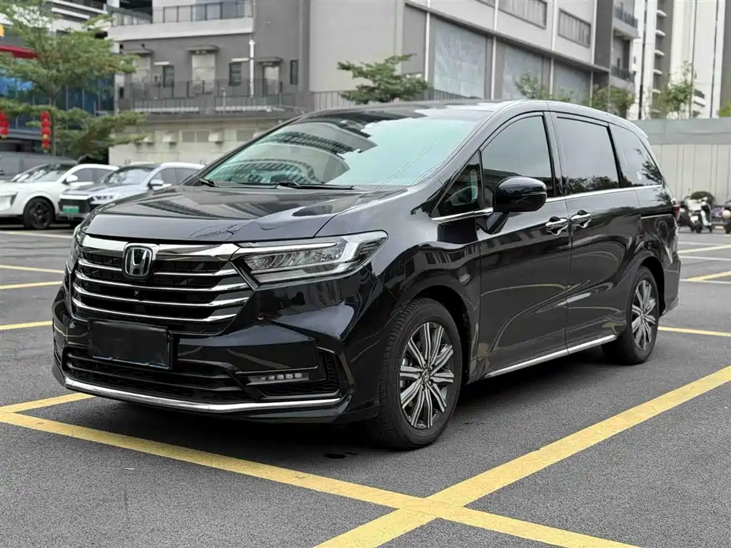 Honda Odyssey 2024 — фото 1
