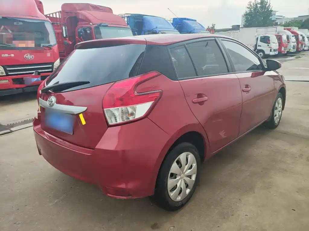Toyota Yaris L 2016