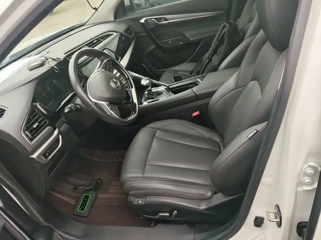 Dongfeng Fengshen AX7 2019 — фото 15