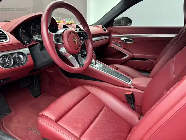 Porsche 718 2024