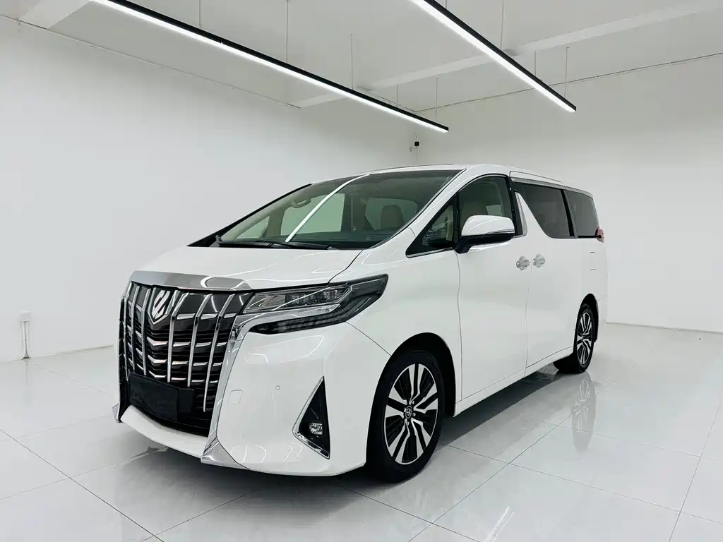 Toyota Alphard 2018 — фото 1
