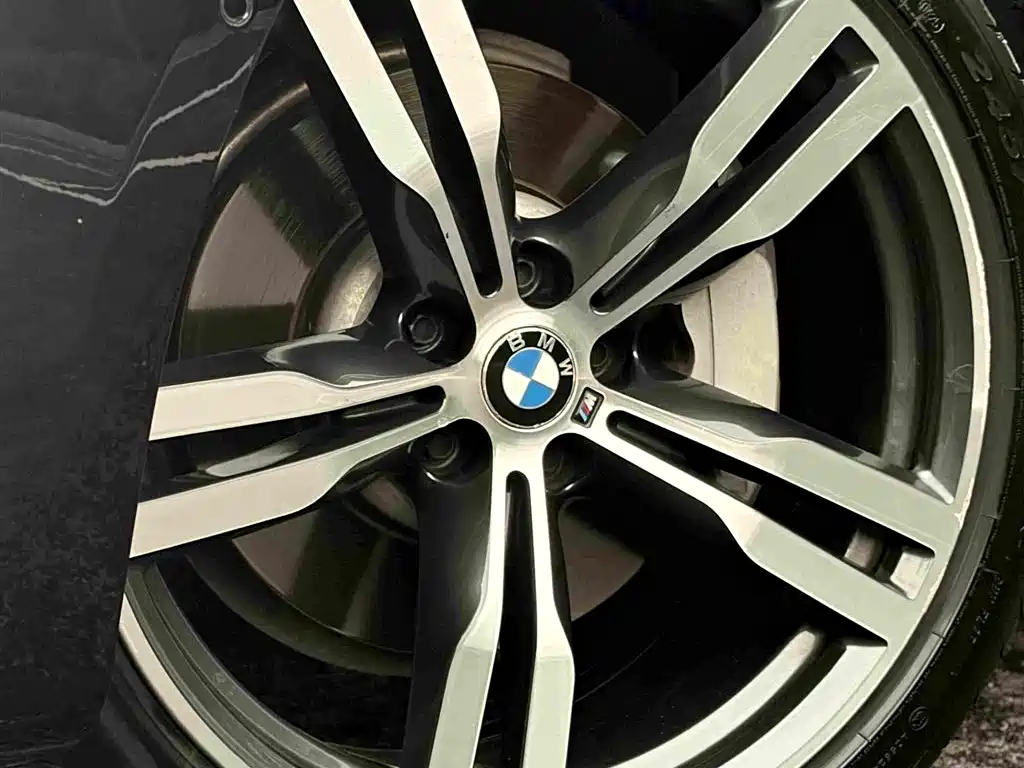 BMW 6 Series GT 2022 — фото 8