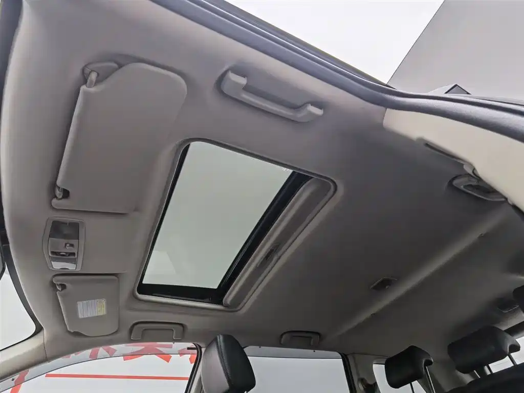 Mitsubishi Outlander 2015 — фото 14