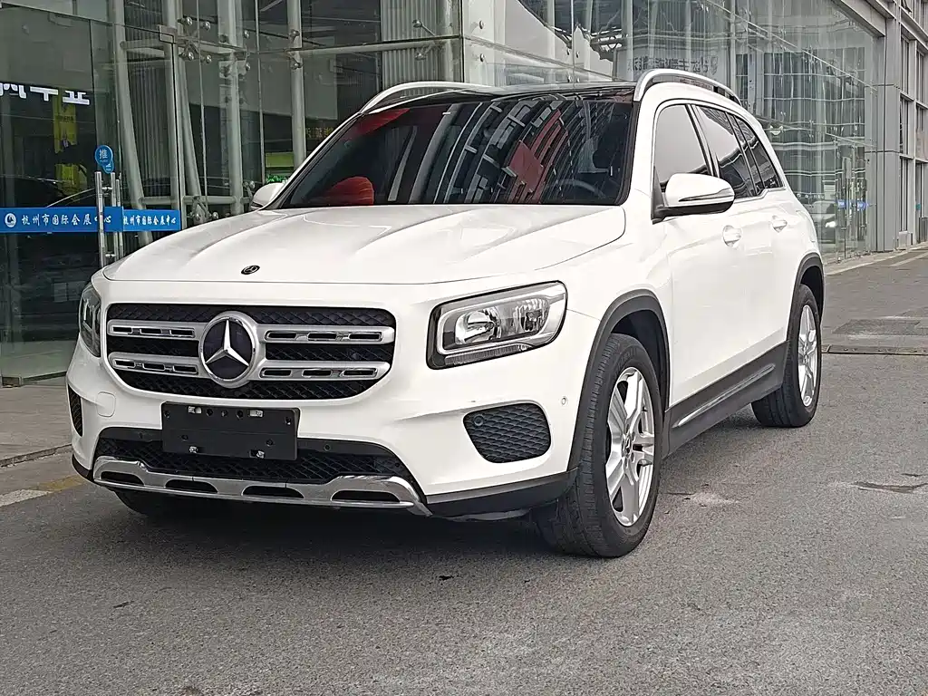 Mercedes-Benz GLB 2020 — фото 1