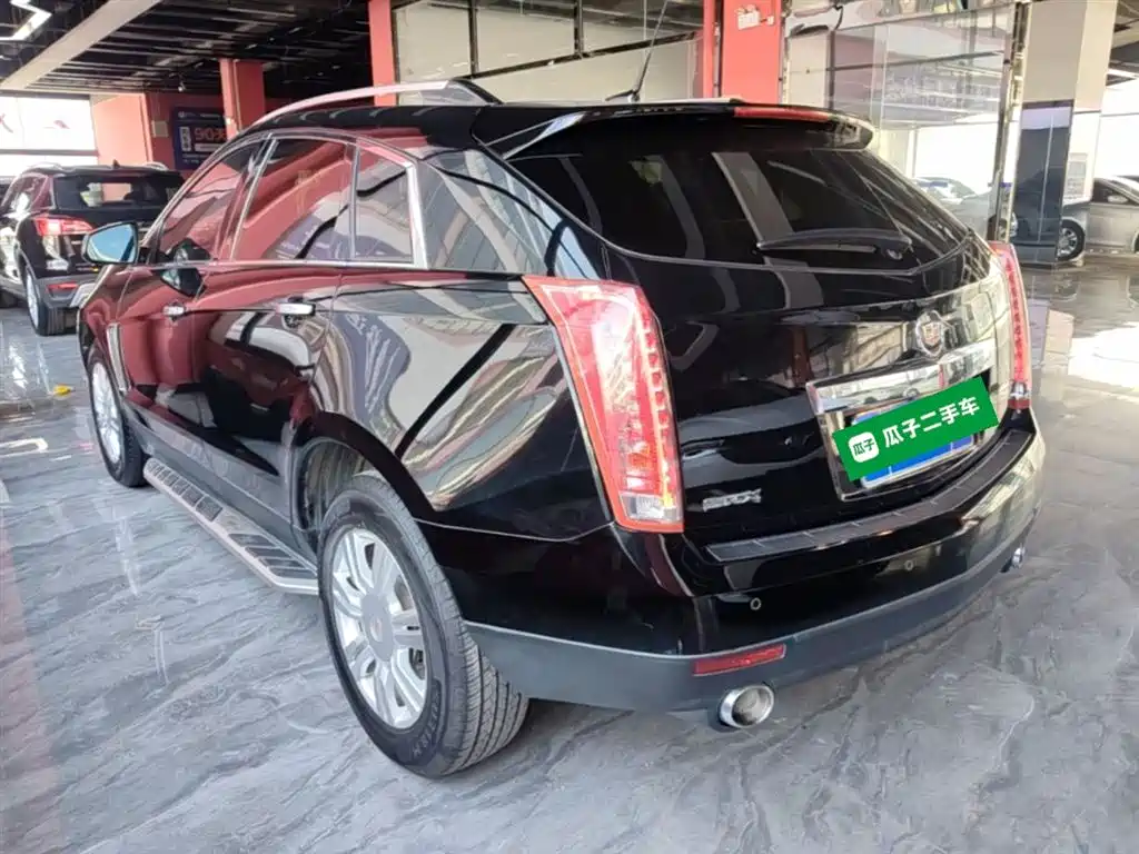 Cadillac SRX 2015 — фото 5