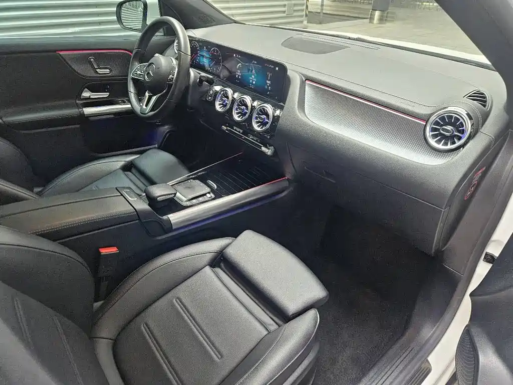 Mercedes-Benz GLA 2021 — фото 10
