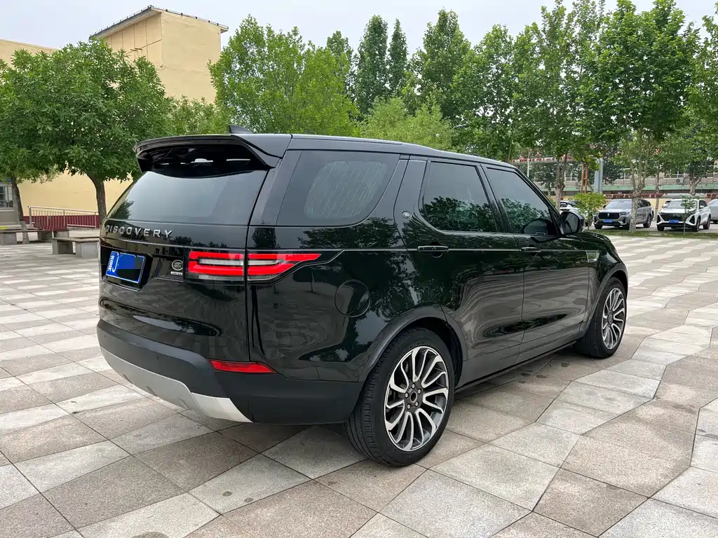 Land Rover Discovery 2018 — фото 5