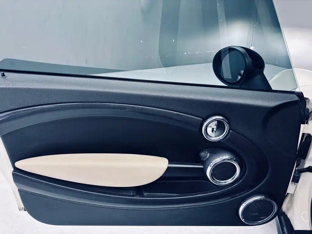 MINI Clubman 2014 — фото 14