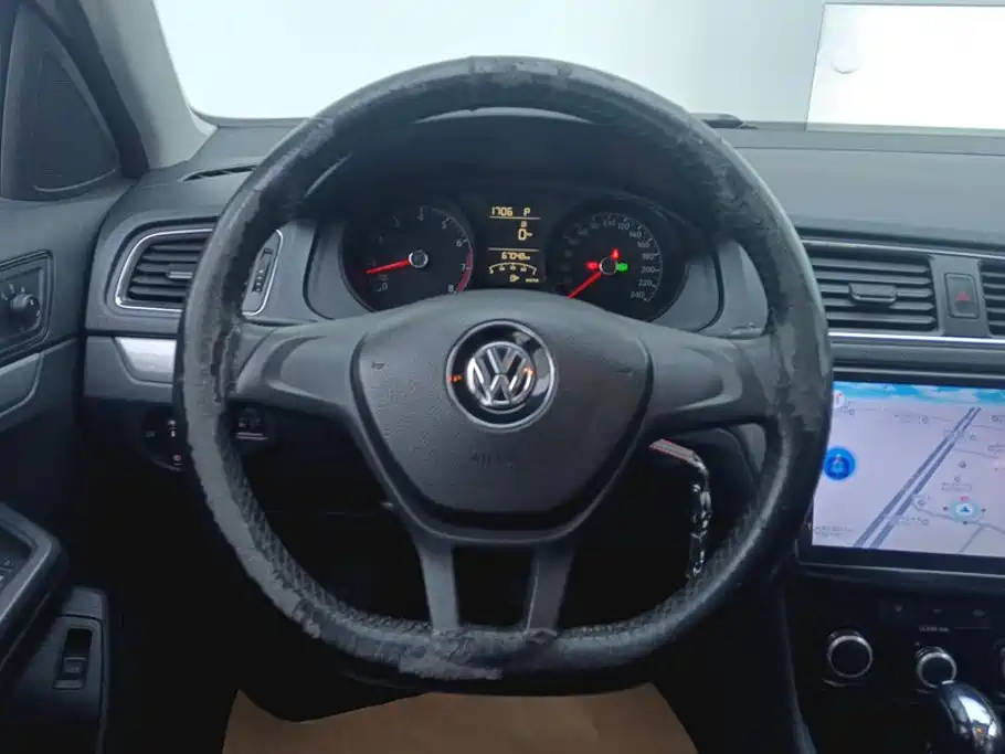Volkswagen Lavida 2017 — фото 15