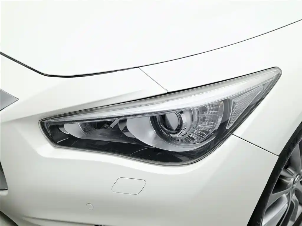 Infiniti Q50L 2018 — фото 7