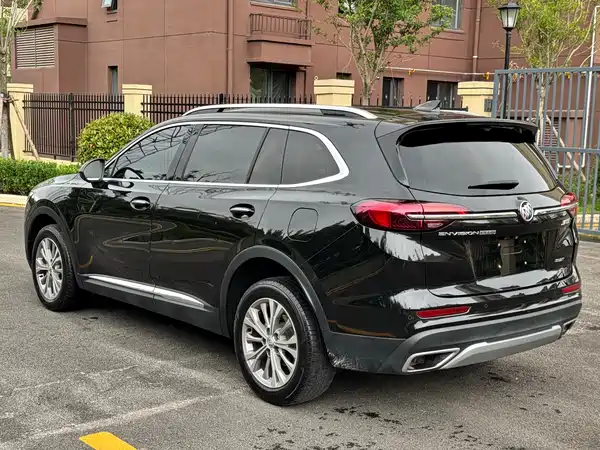 Buick Envision Plus 2022