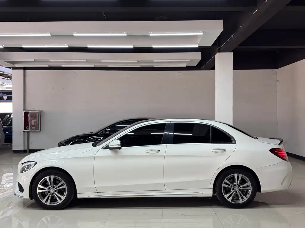 Mercedes-Benz C-Class 2016 — фото 4