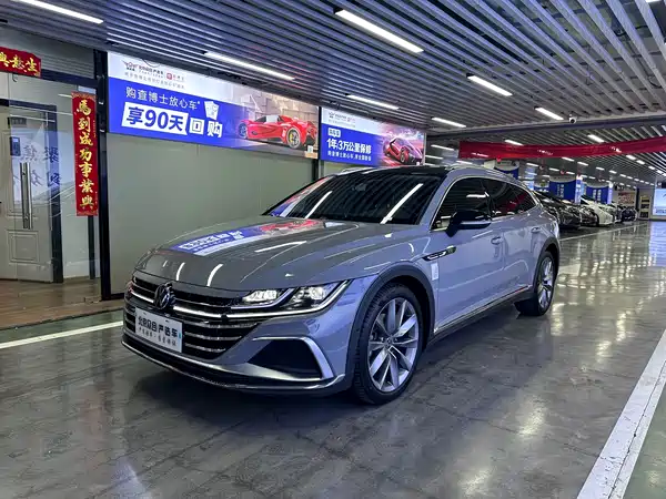 Volkswagen CC 2025