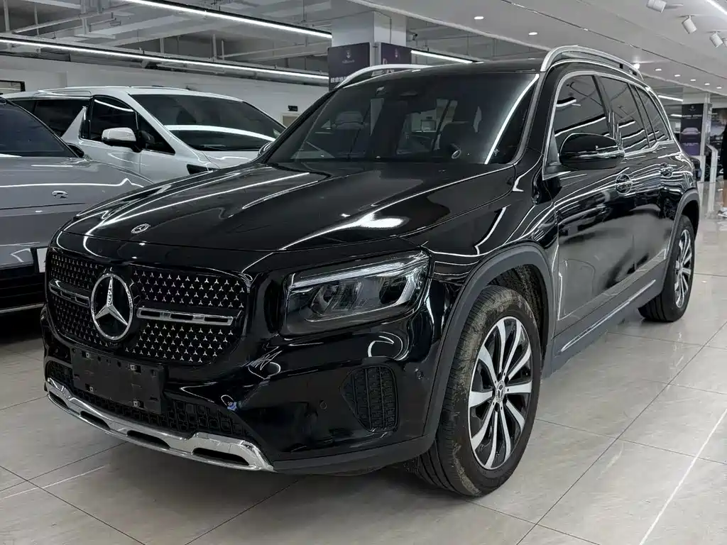 Mercedes-Benz GLB 2025