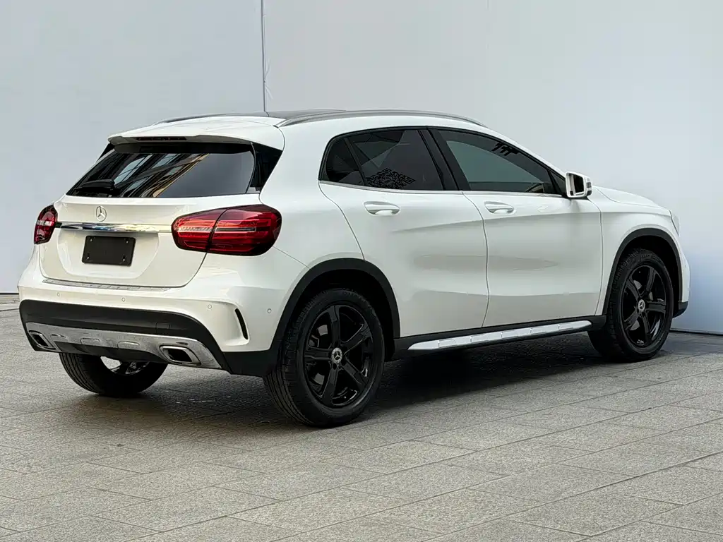Mercedes-Benz GLA 2019 — фото 21