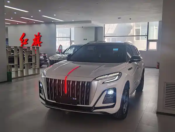 Hongqi HS3 2023