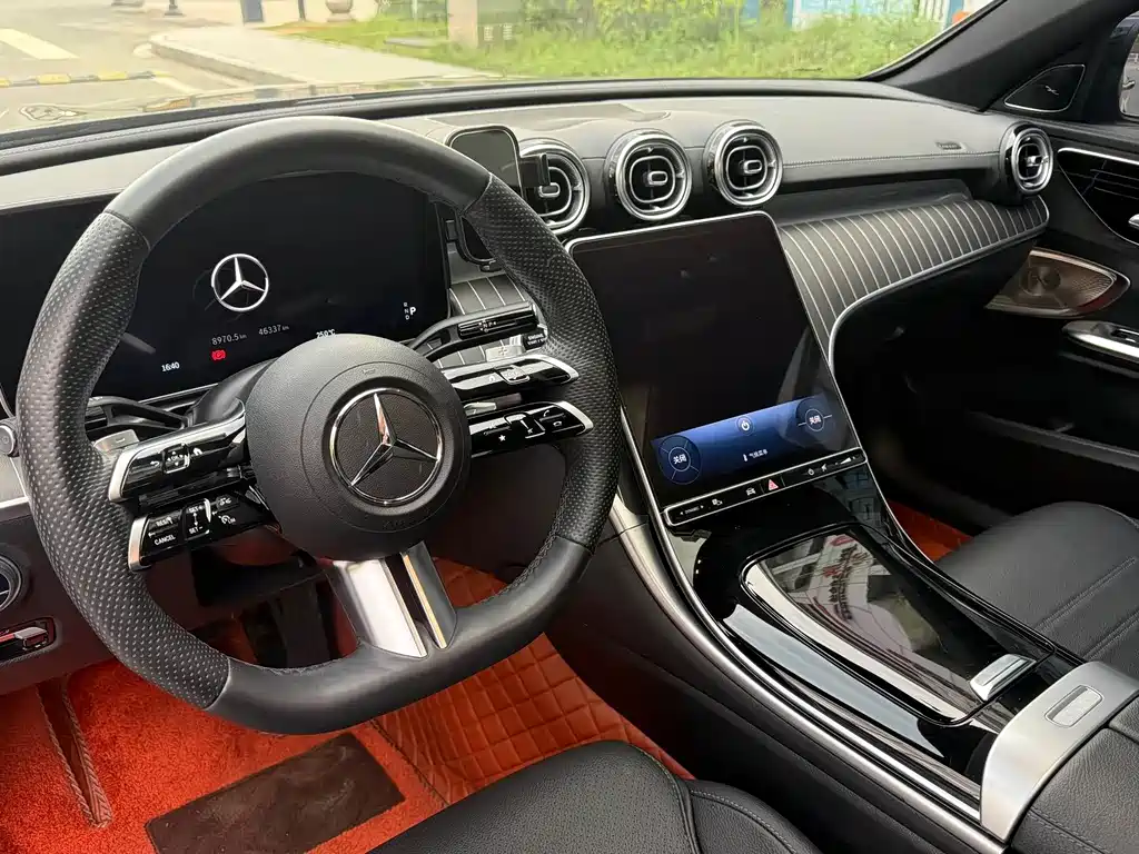 Mercedes-Benz C-Class 2023 — фото 11