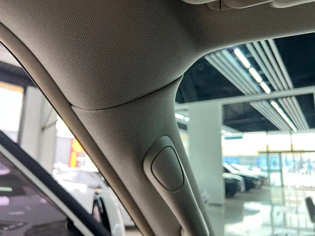 Nissan Patrol 2018 — фото 19