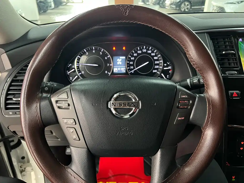 Nissan Patrol 2018 — фото 14