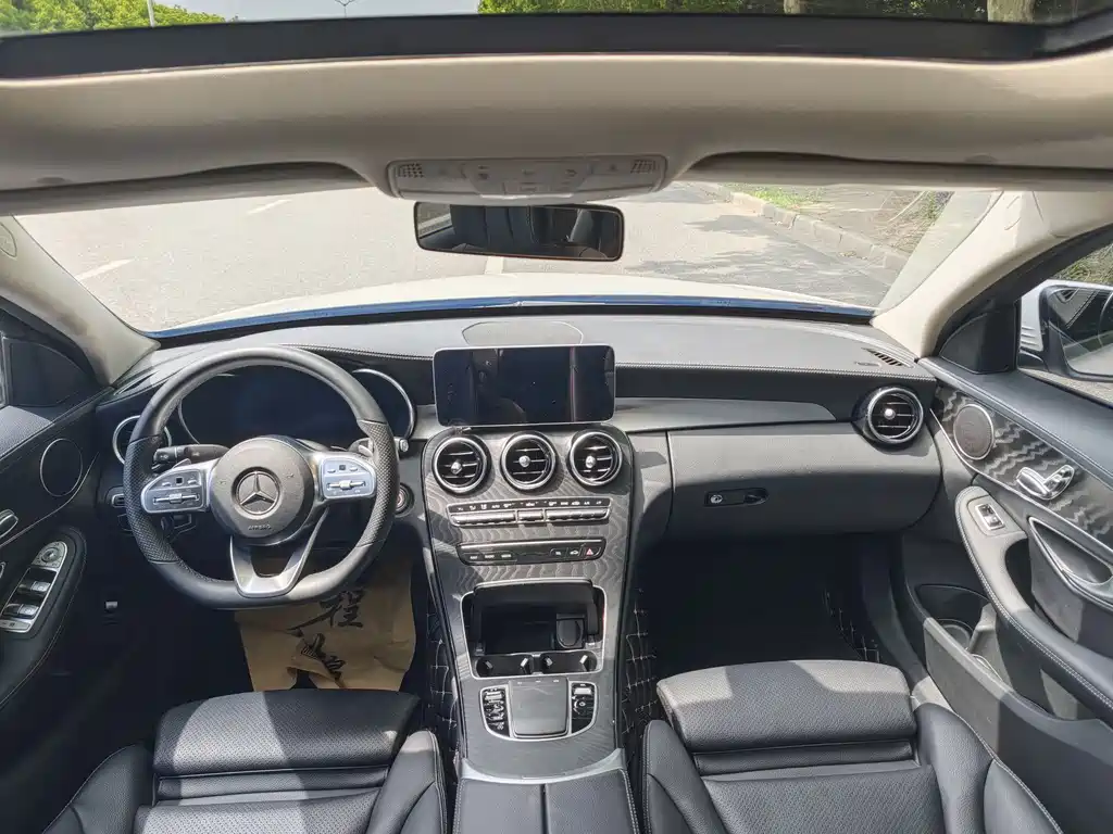 Mercedes-Benz C-Class 2021 — фото 15