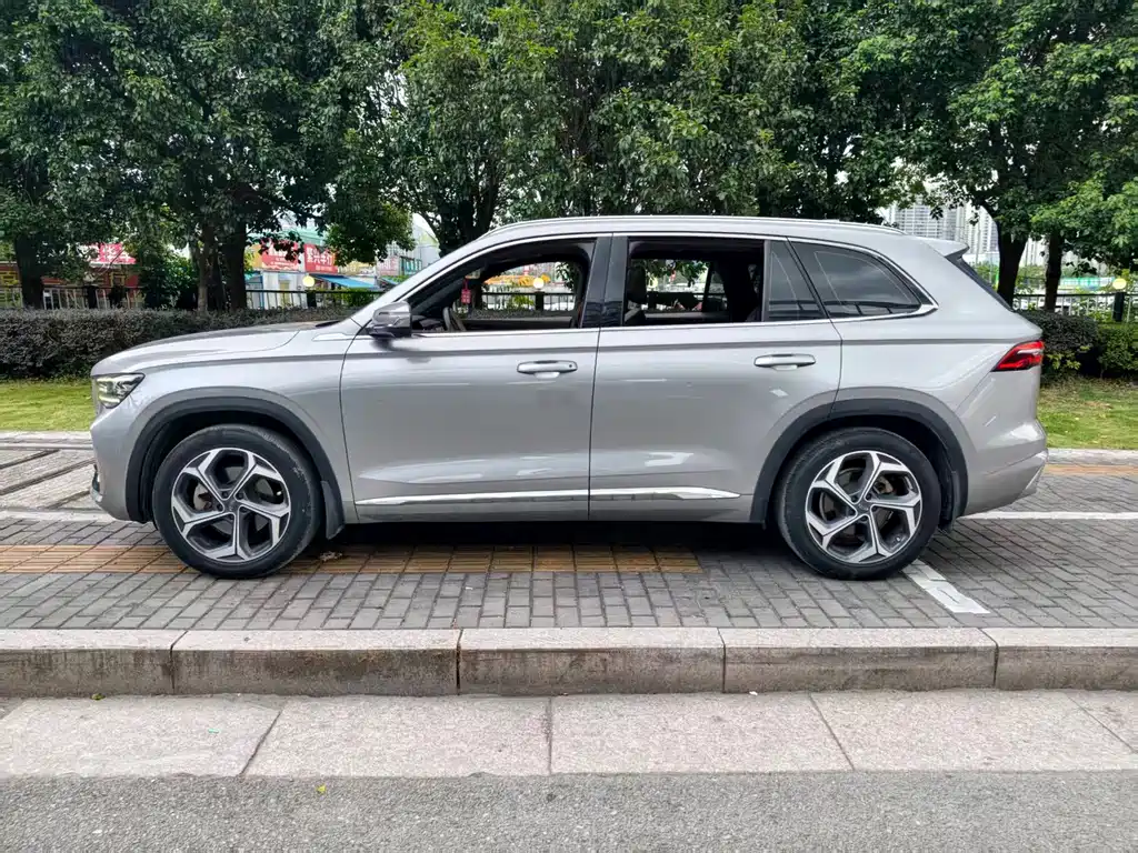 Geely Xingyue L 2022 — фото 11