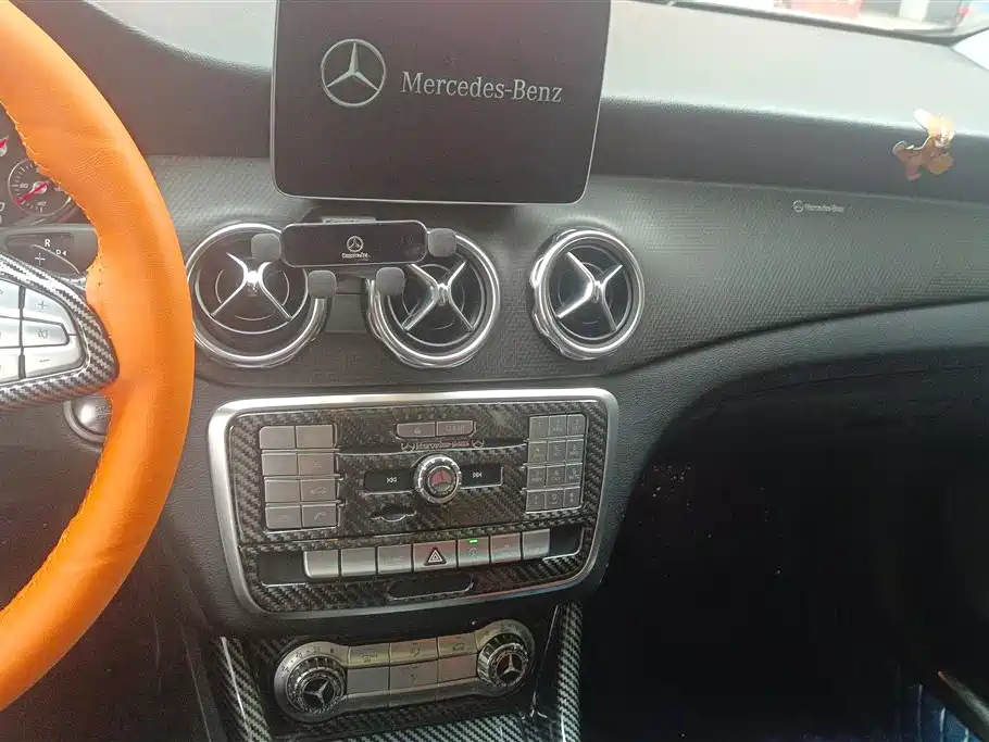 Mercedes-Benz GLA 2019 — фото 13