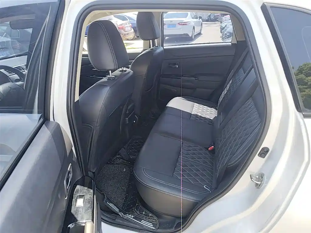 Mitsubishi ASX 2020 — фото 17