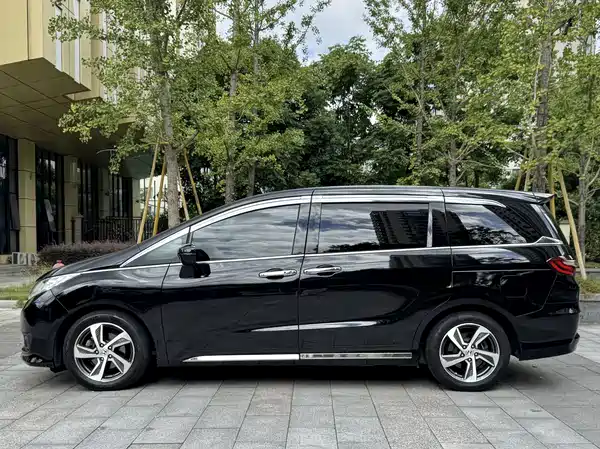 Honda Odyssey 2016