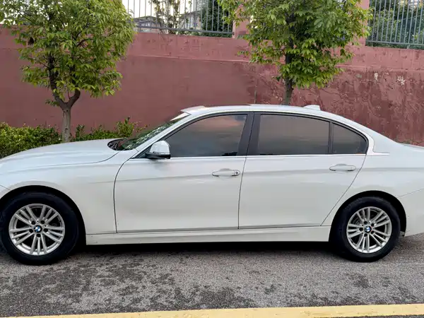 BMW 3 Series 2015