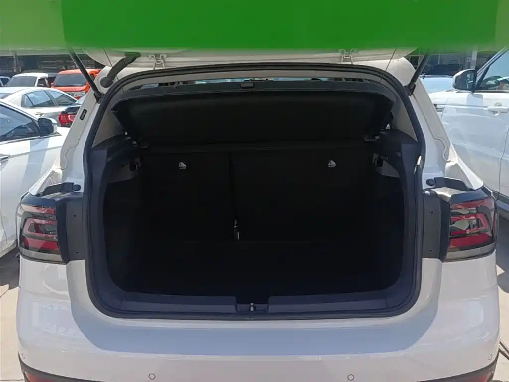 Volkswagen T-Cross 2021 — фото 19