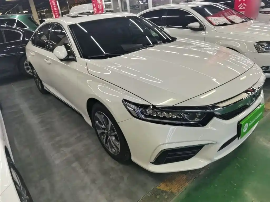 Honda Inspire 2021 — фото 4