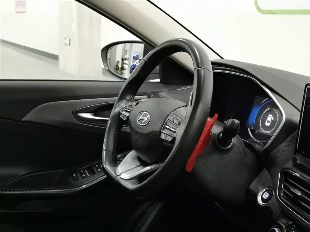 Hyundai Fista 2020 — фото 22