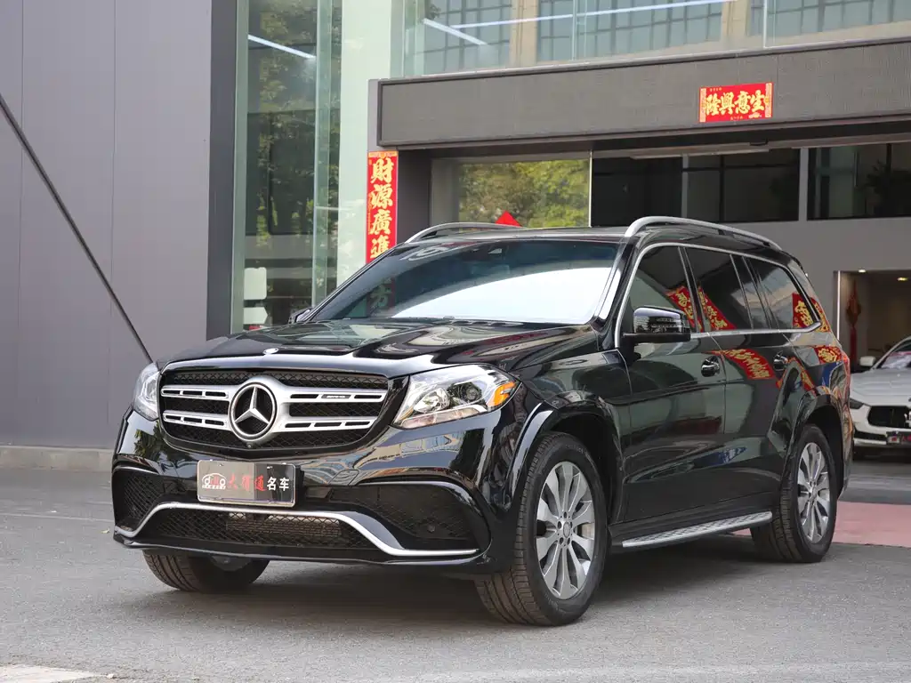 Mercedes-Benz GLS 2017 — фото 1