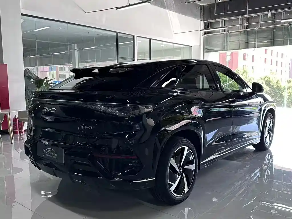 BYD Seal 07 EV 2024 — фото 3