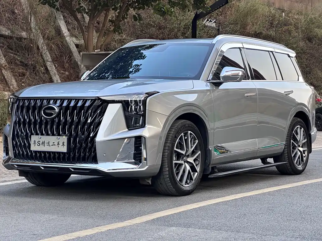 GAC Motor Trumpchi GS8 2023 — фото 1