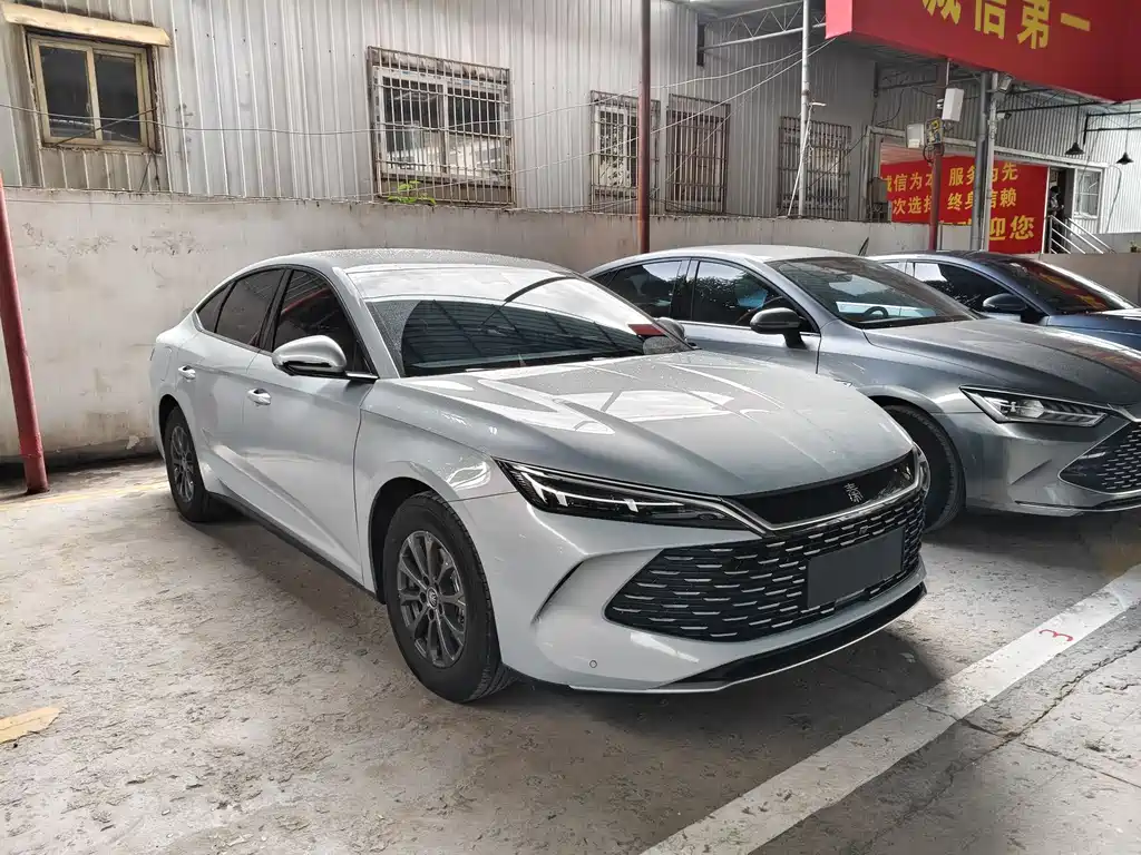 BYD Qin L 2026 — фото 2