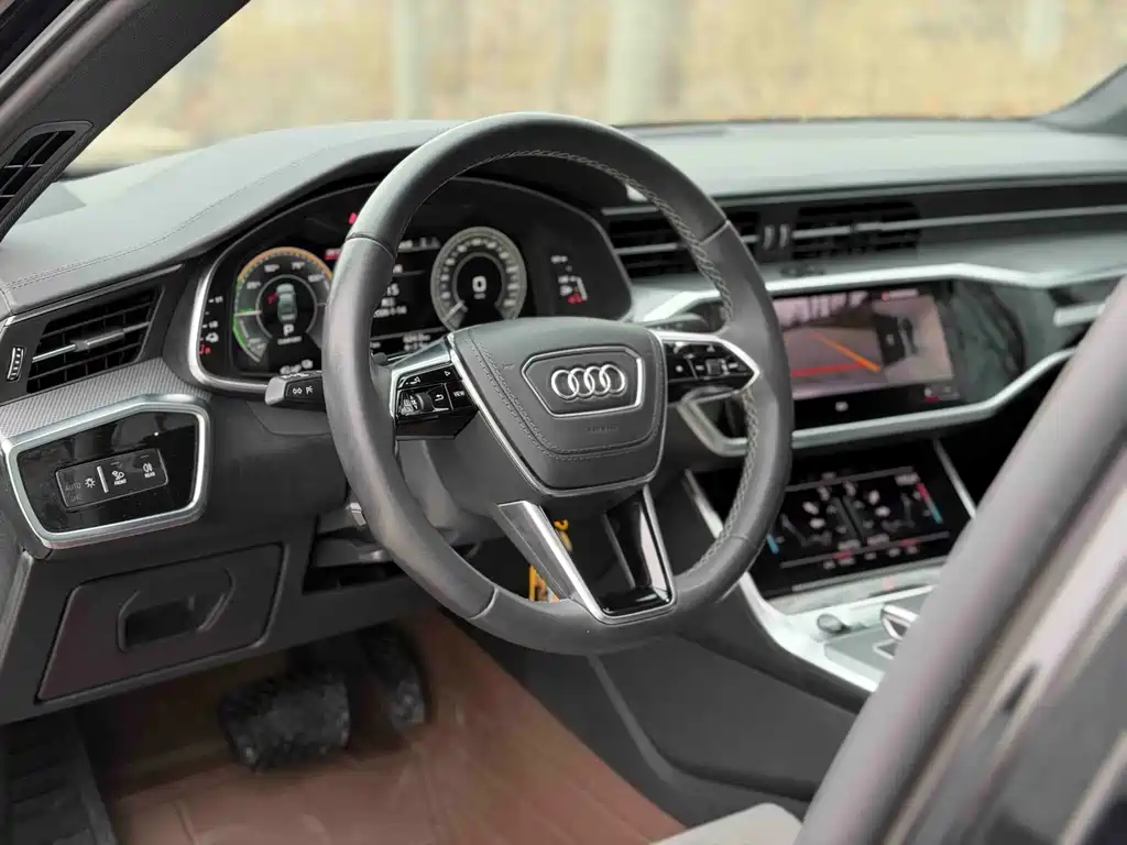 Audi A6L New Energy 2023 — фото 7