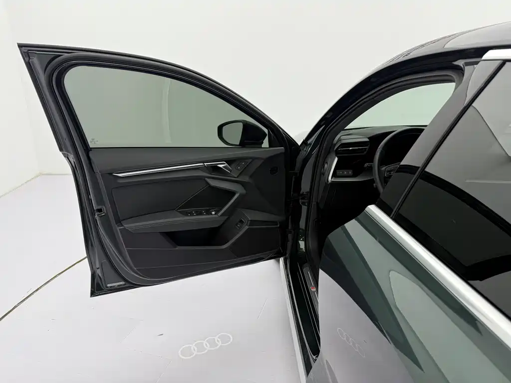 Audi A3 2022 — фото 20