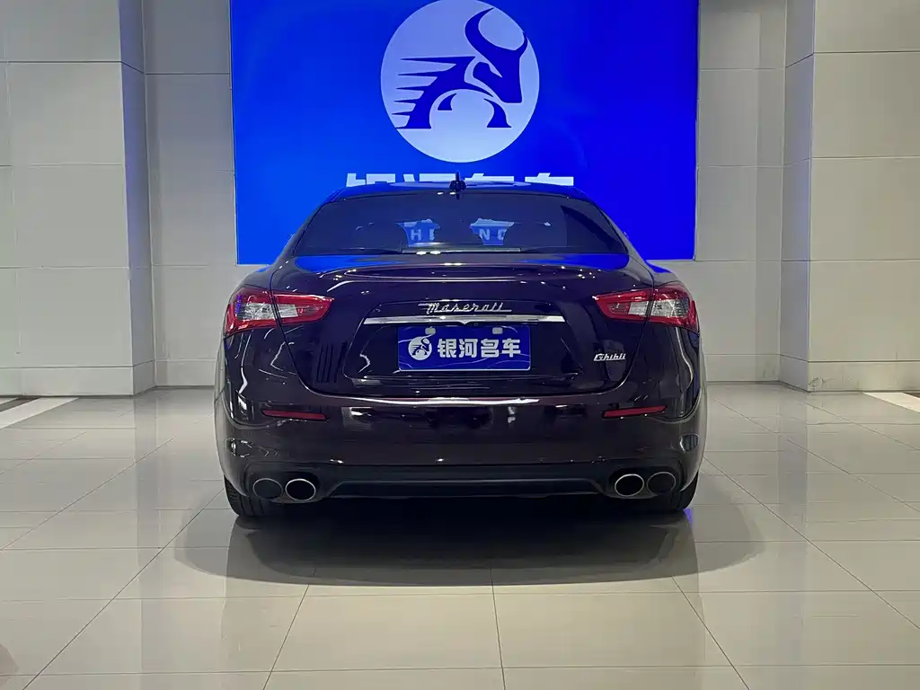 Maserati Ghibli 2018 — фото 14
