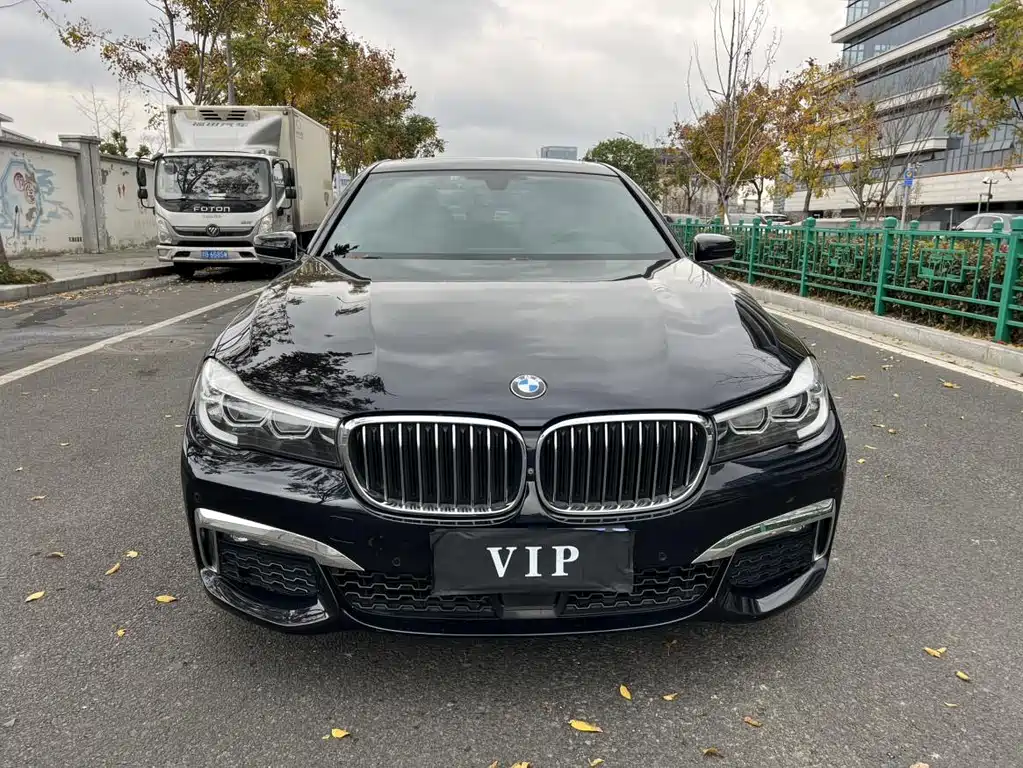 BMW 7 Series 2019 — фото 2