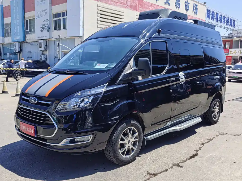 Ford Transit 2021