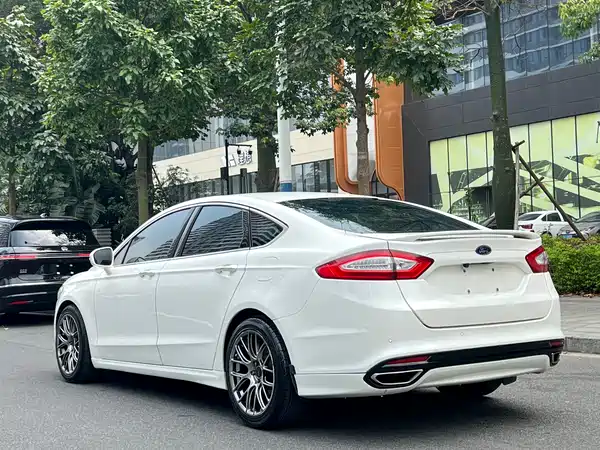 Ford Mondeo 2013