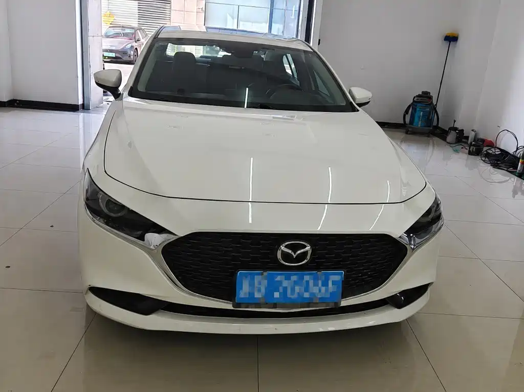 Mazda 3 Angkesela 2022